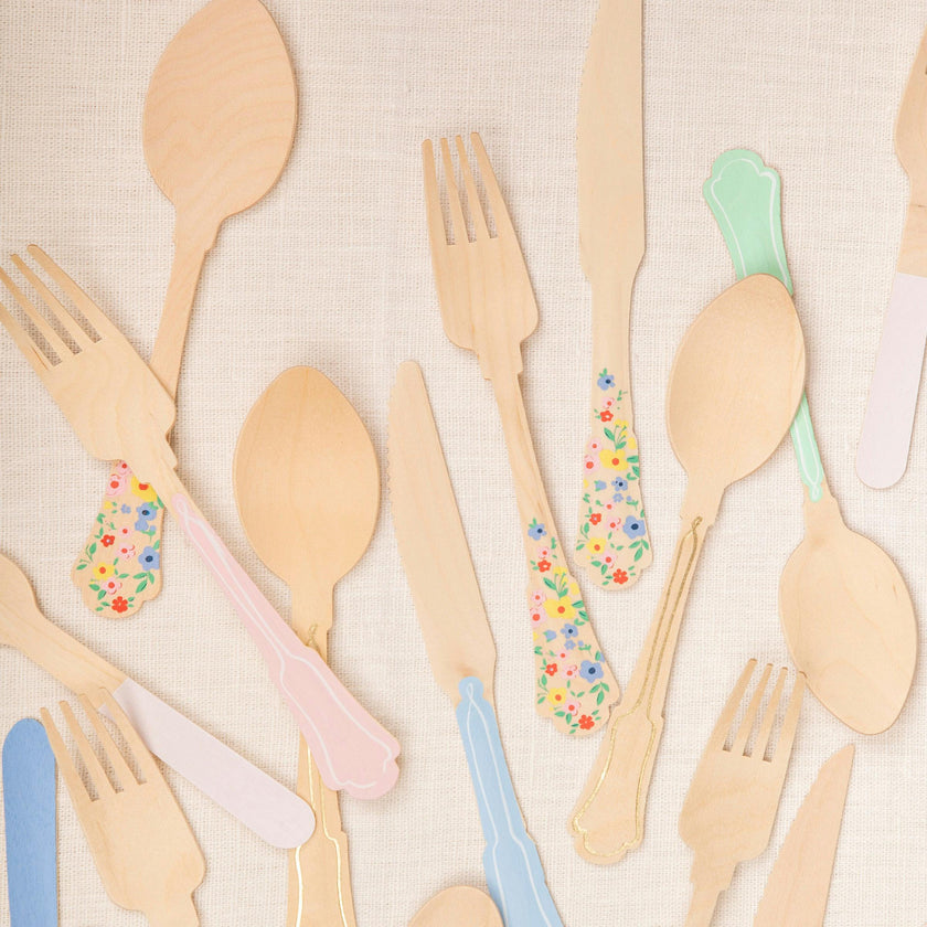Elegant Mixed Color Wooden Cutlery Set
