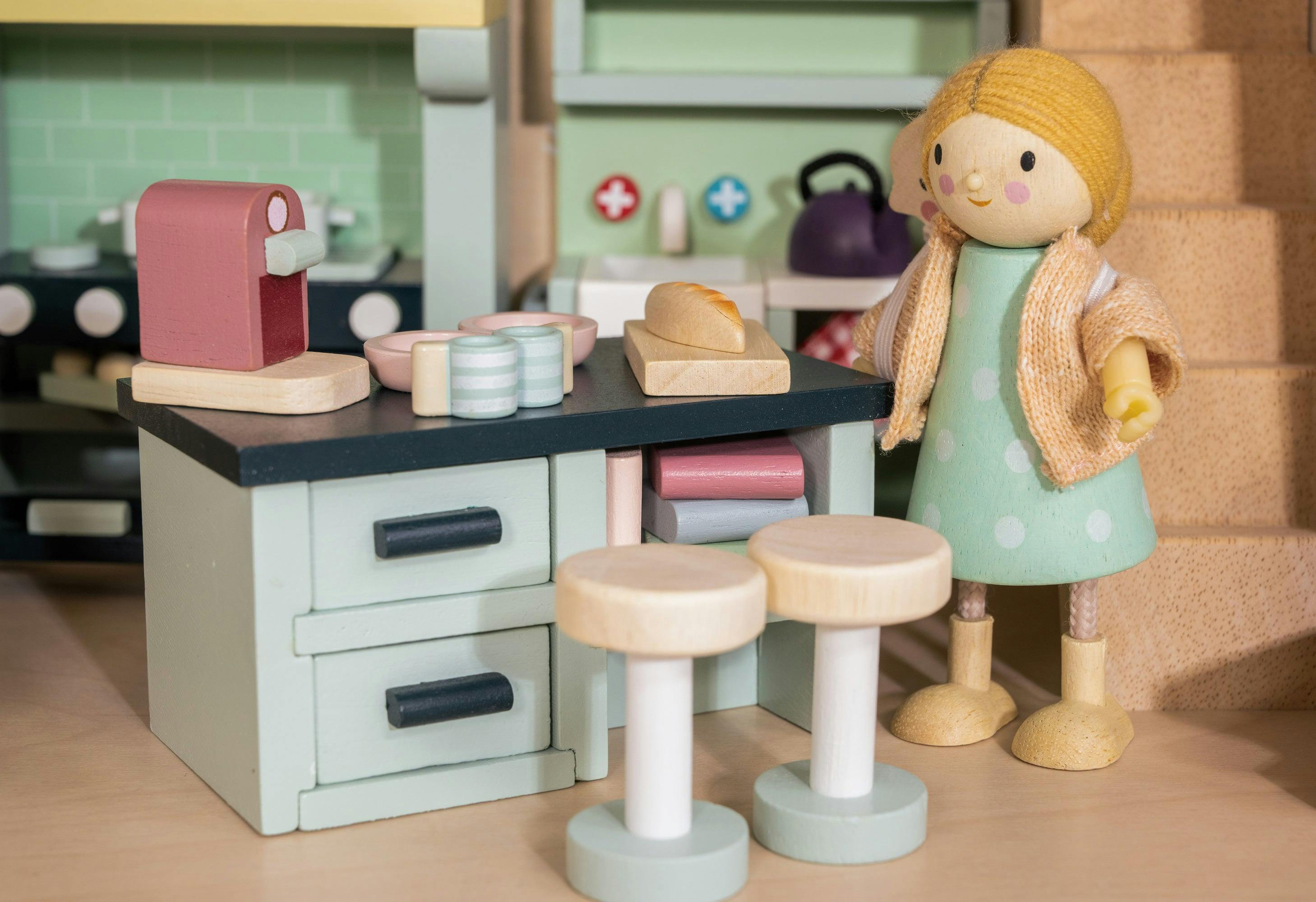 Dovetail Kitchen Set