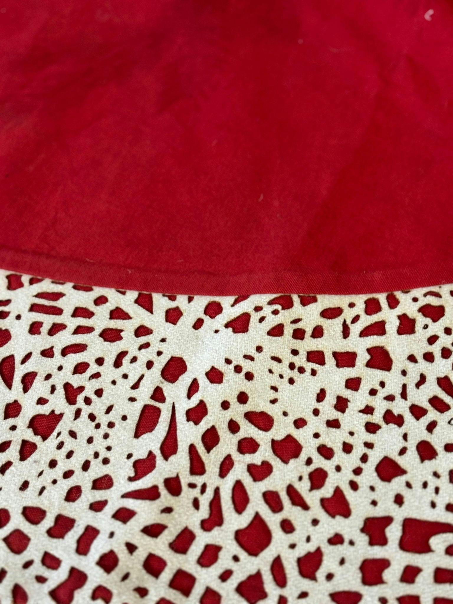 Handmade Linen Precision Cut Red Christmas Tree Skirt – 60