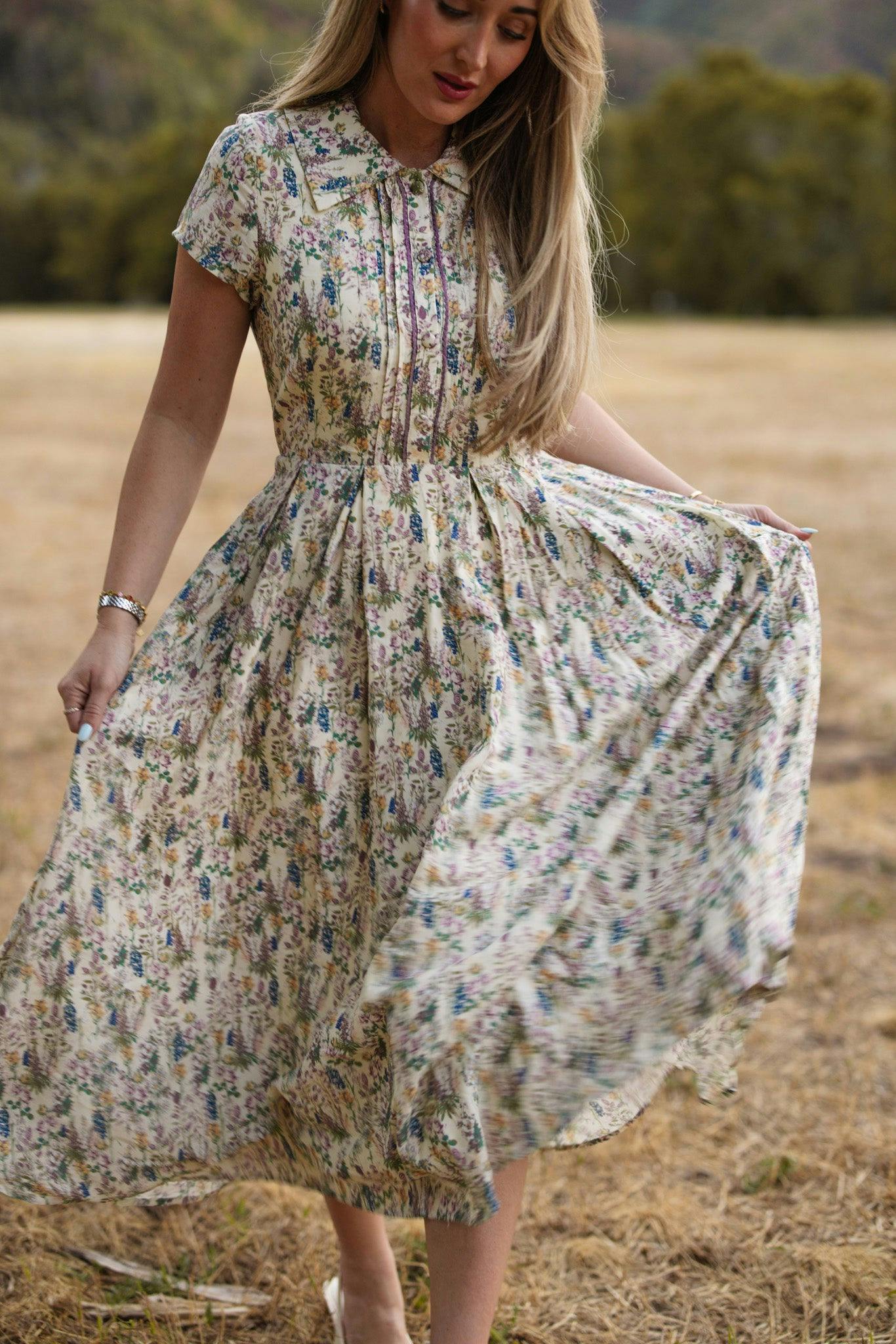 Amber Dress in Autumn Bouquet