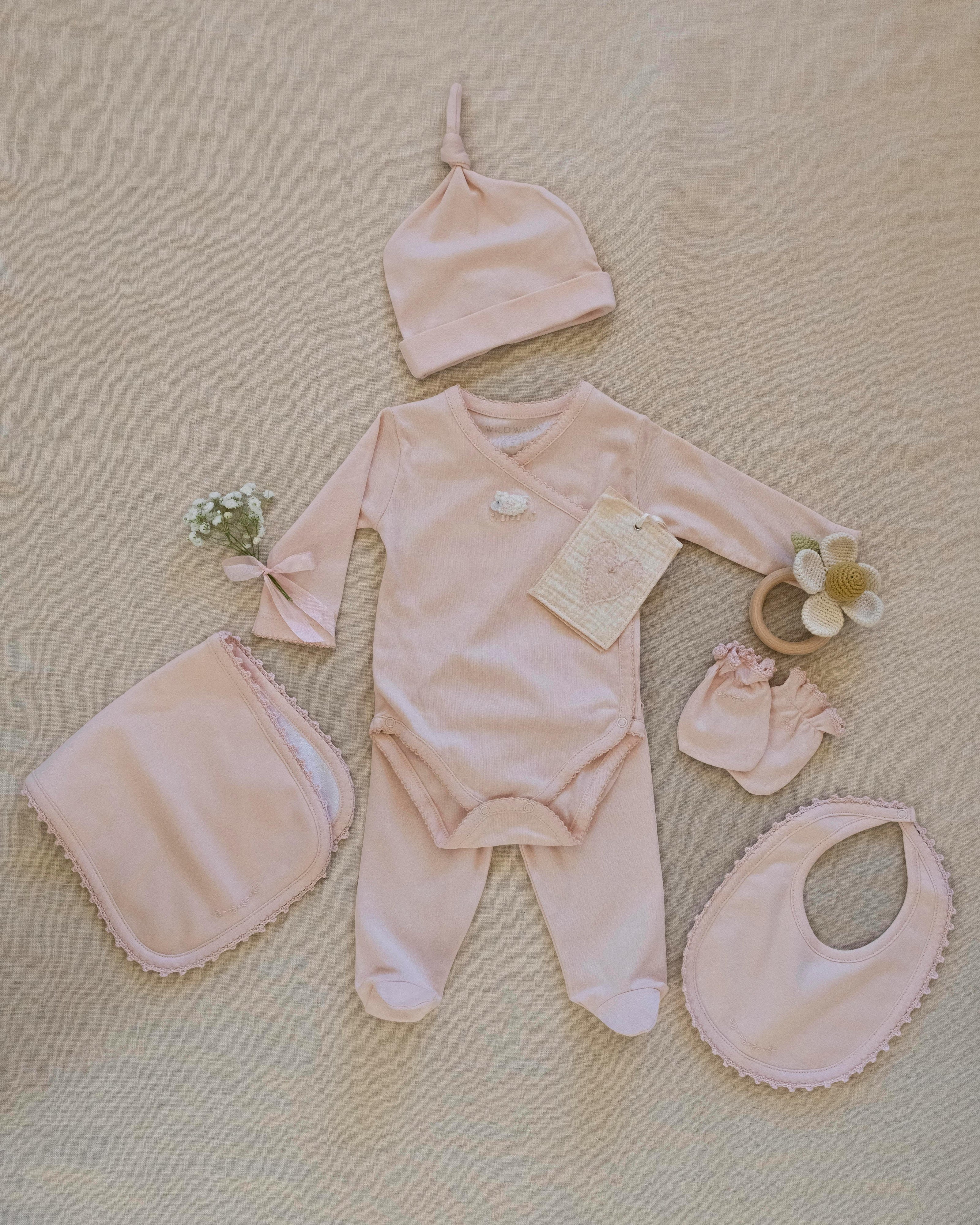 Bib/Mittens/Burp Cloth Set