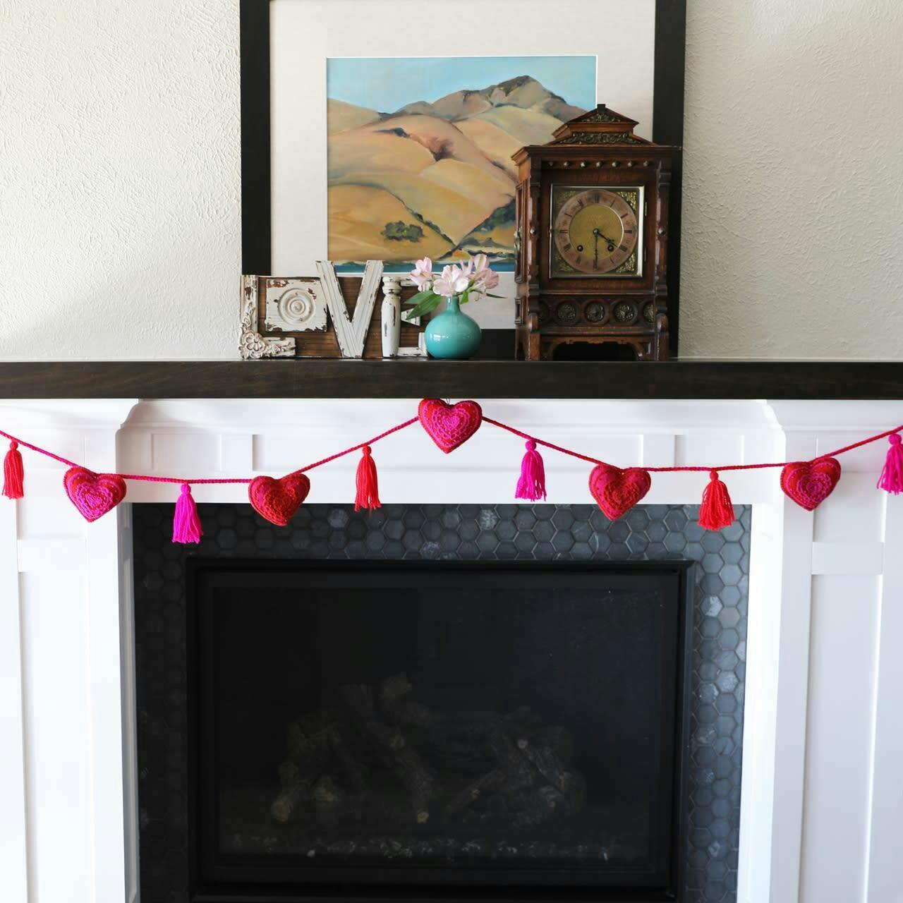 Valentine Garland