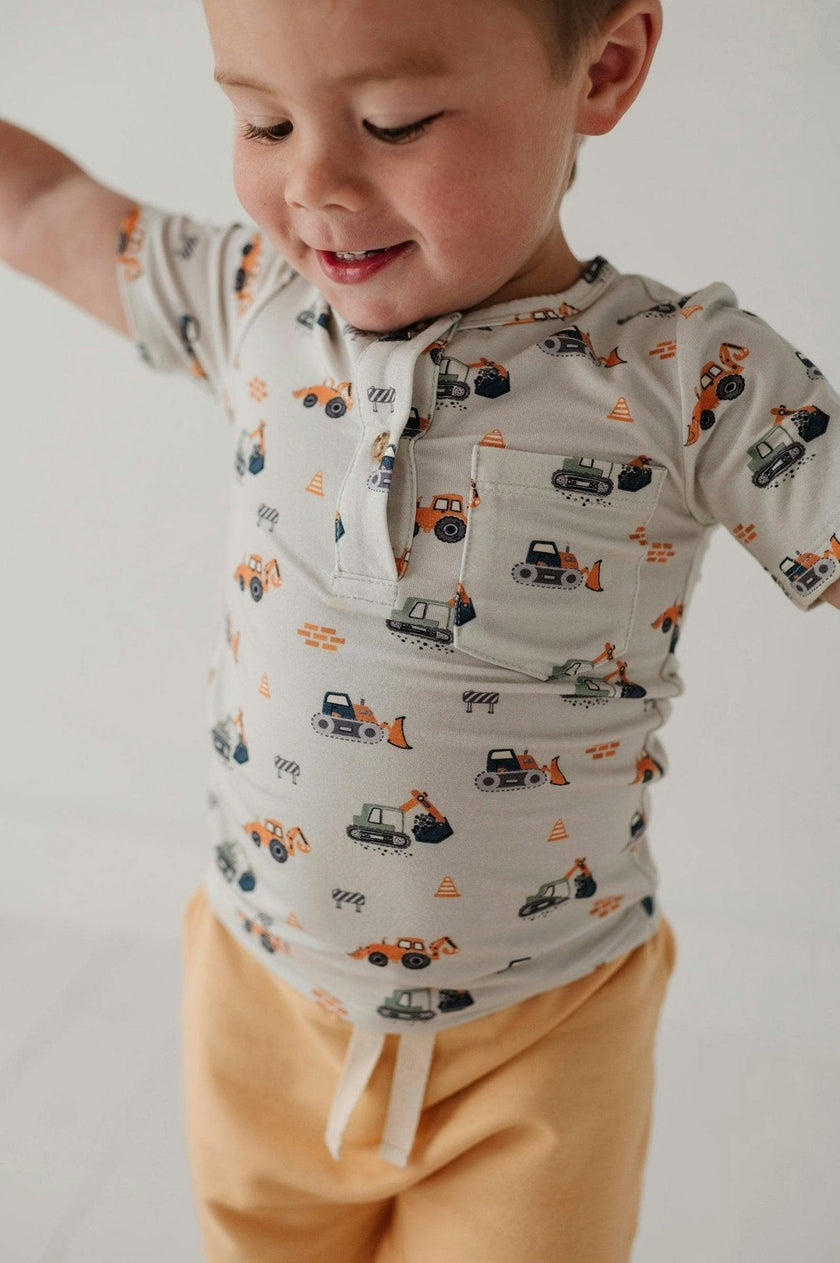 Boys Short Sleeve Henley Shirt in Construction