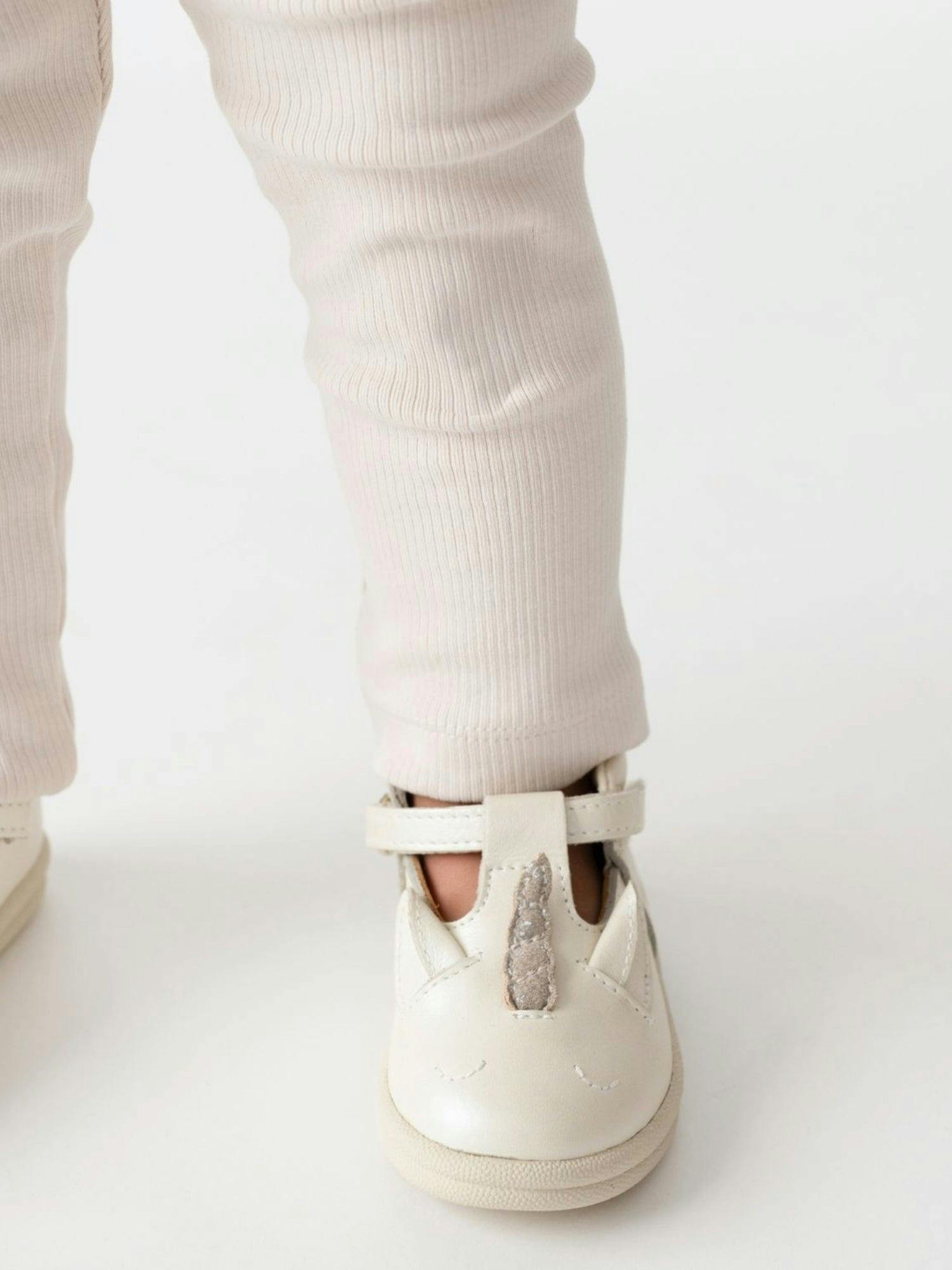 Zilpa Shoes | Unicorn | Off White Metallic Leather