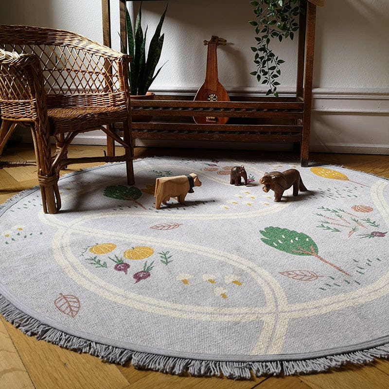 Hand-Woven Fringed Round Rug