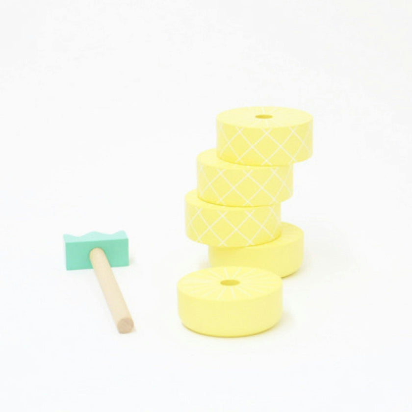Aloha pineapple topple game & stacker
