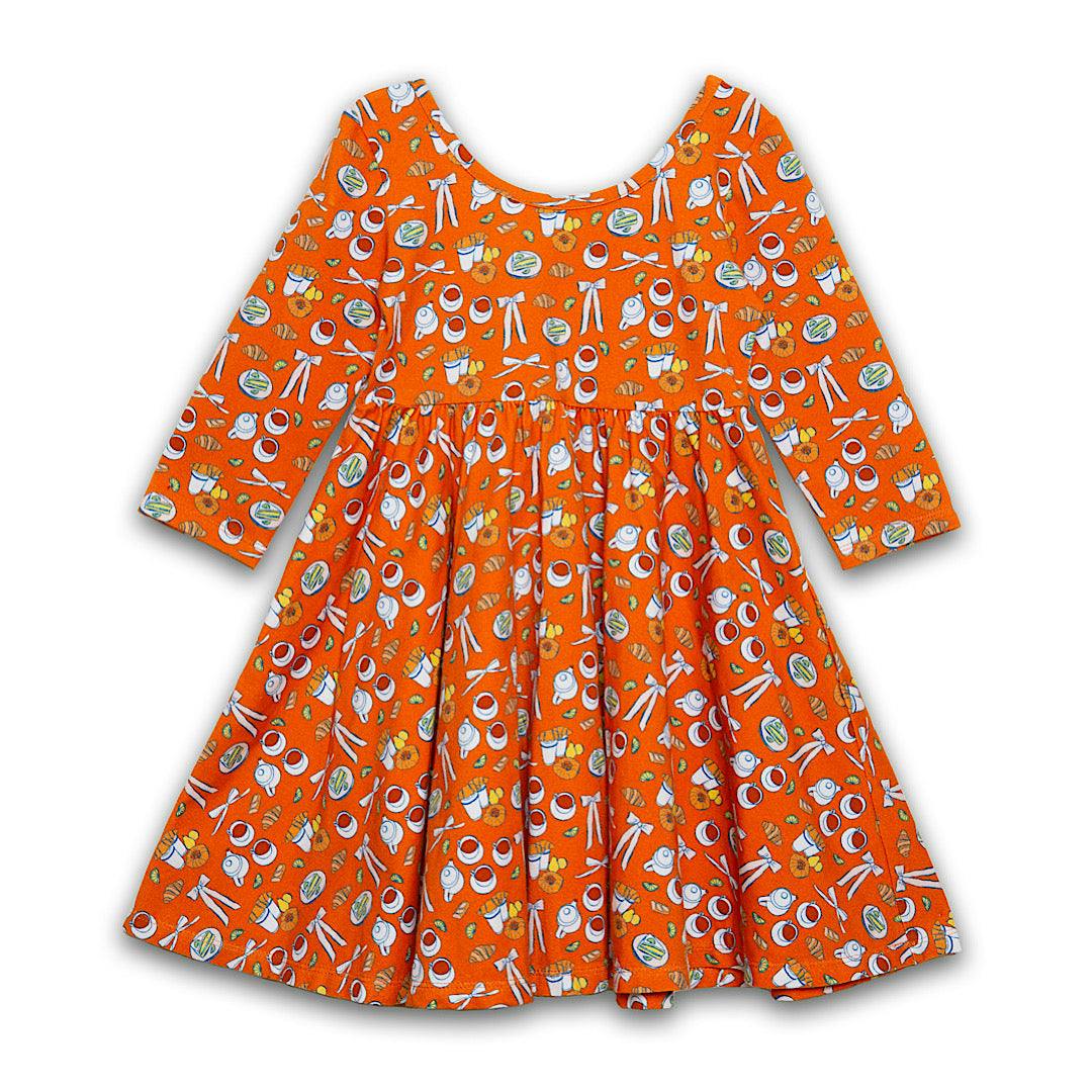 Twirly Dress in Coffee Shop