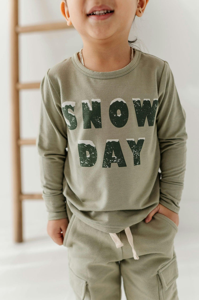 Boys Long Sleeve Tee in Snow Day
