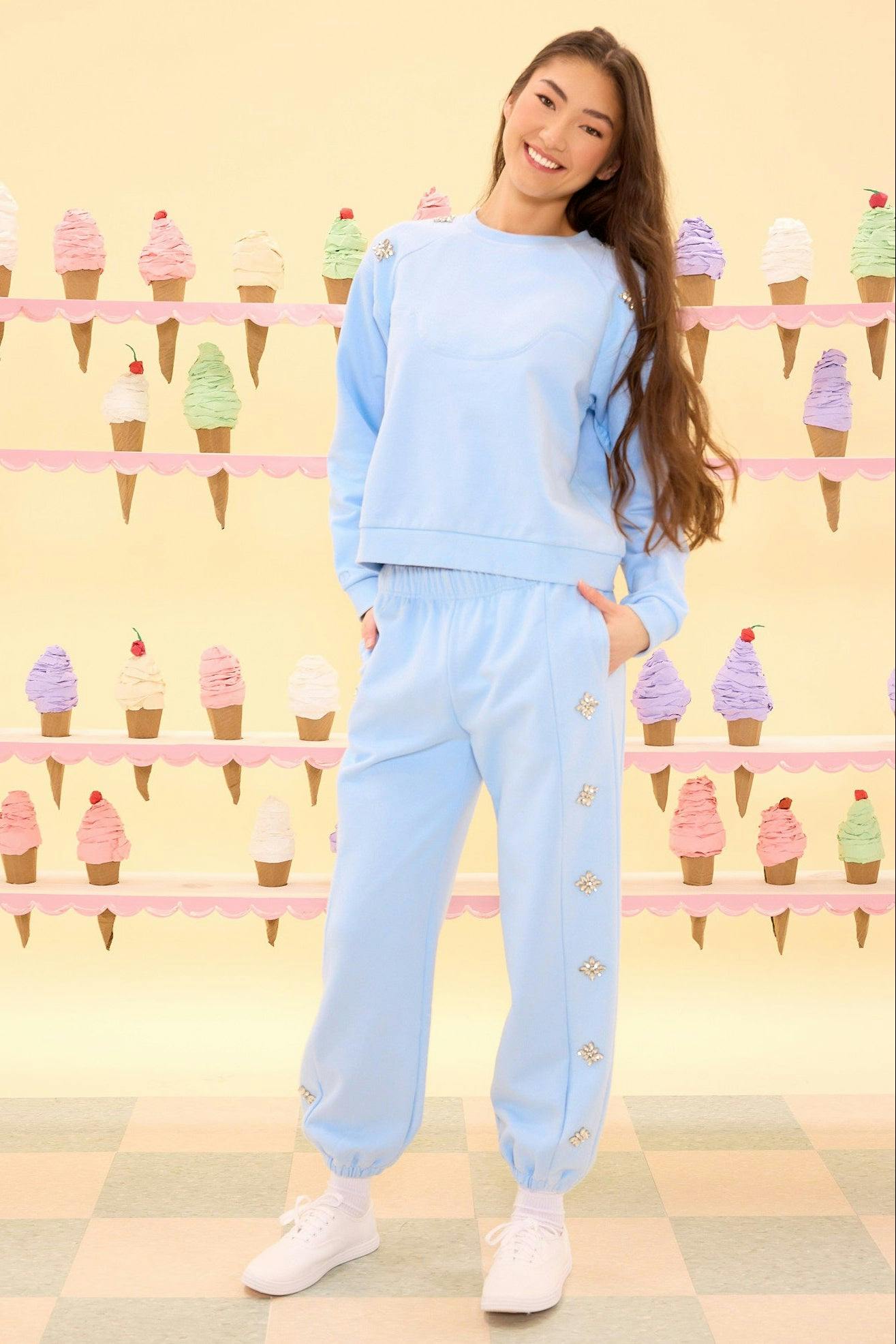 Casey Crewneck Sweatshirt in Light Blue