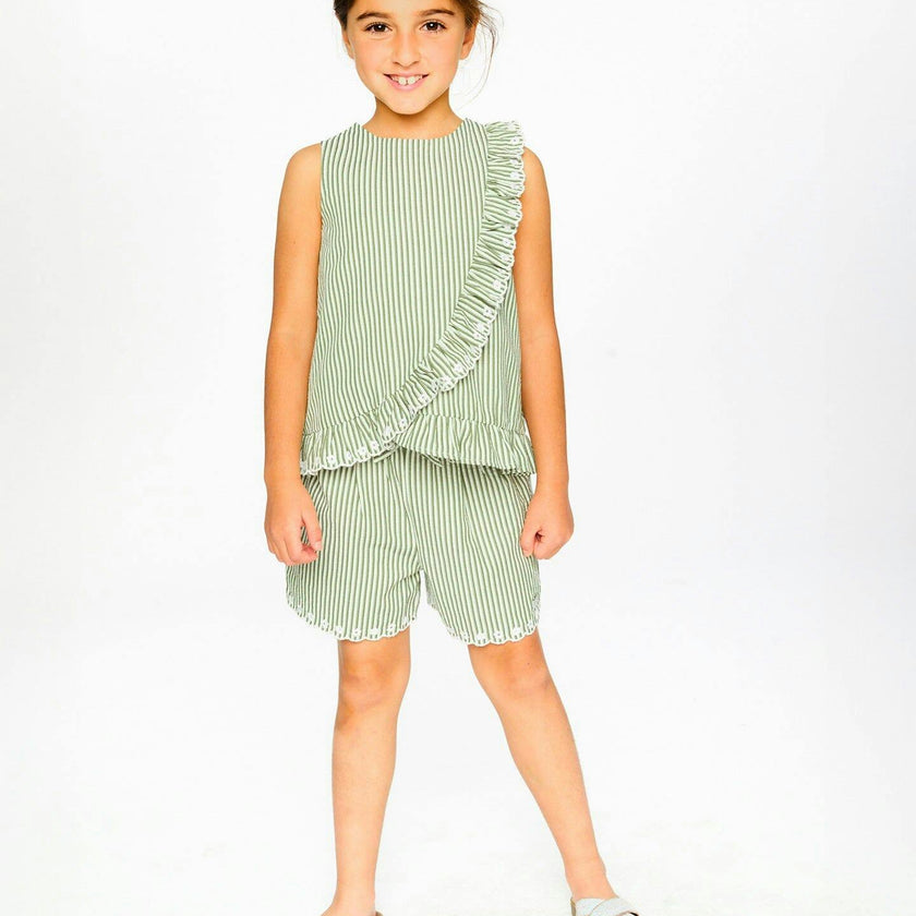 Top With Embroidered Ruffle