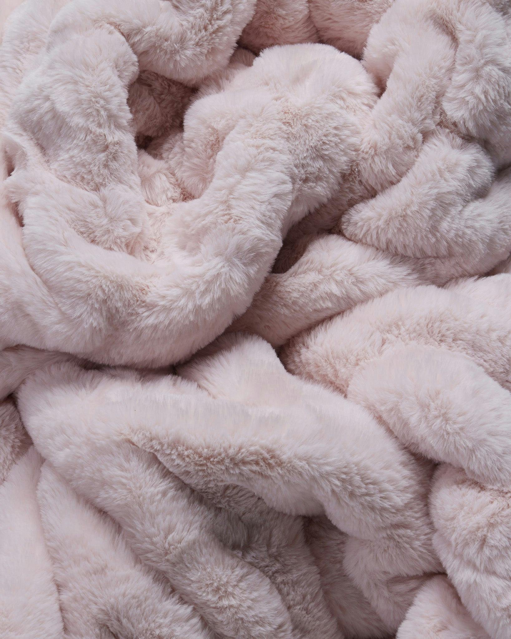 No. 003 Shell Blanket