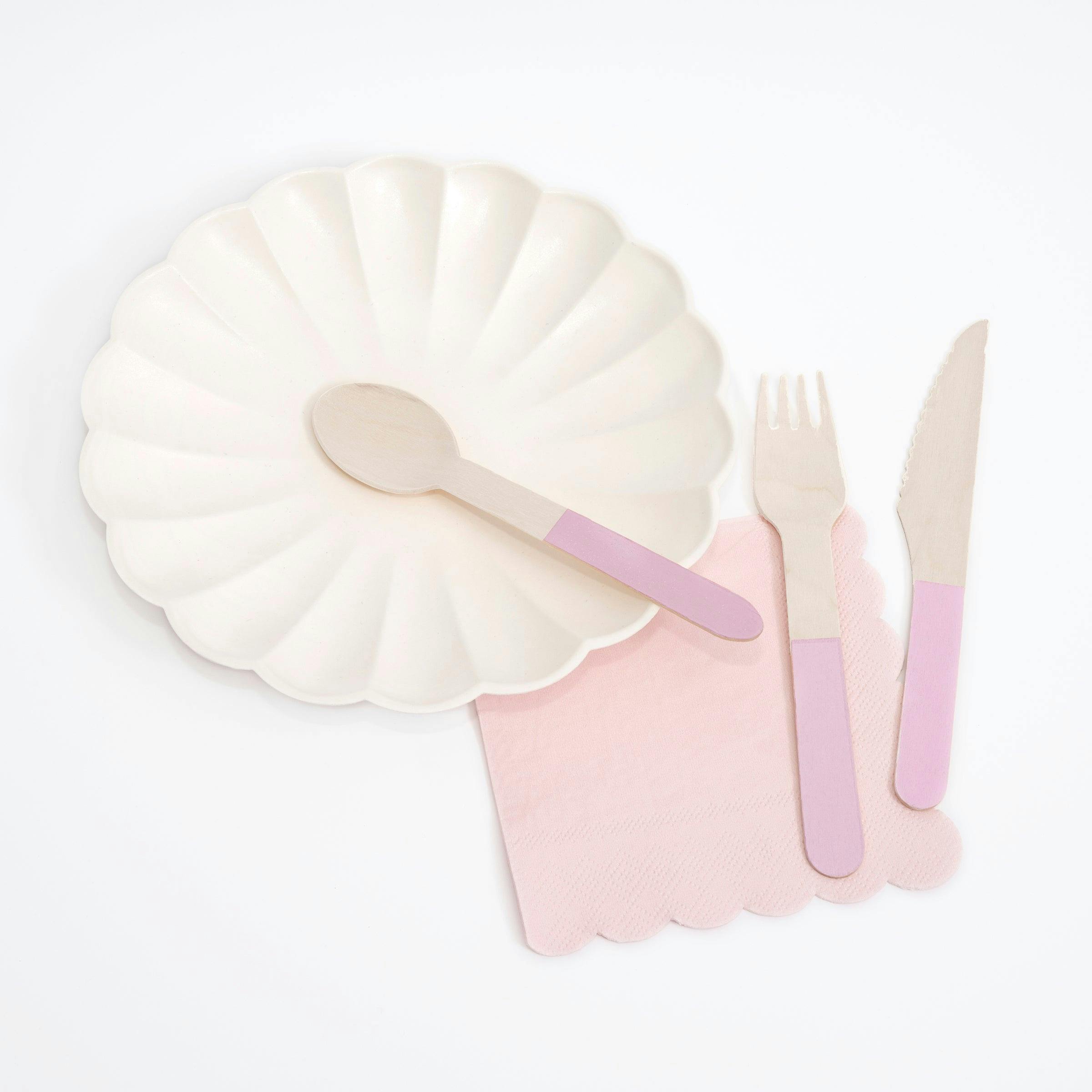 Soft Pink Wooden Cutlery Set