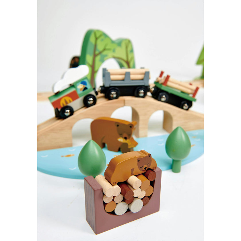 Wild Pines Train Set