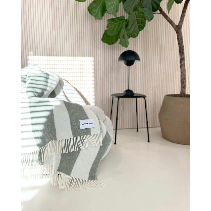 Rough Stripe Blanket
