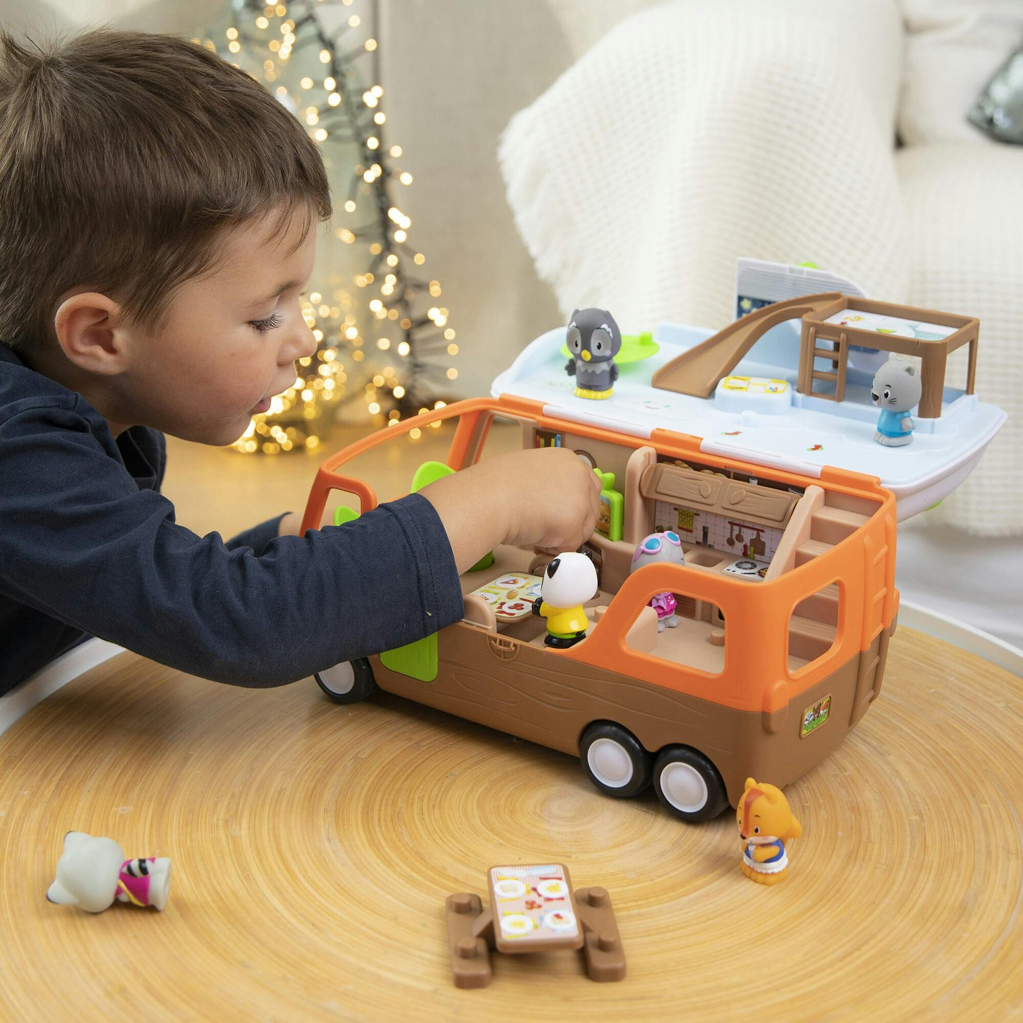 Timber Tots: Camper Van