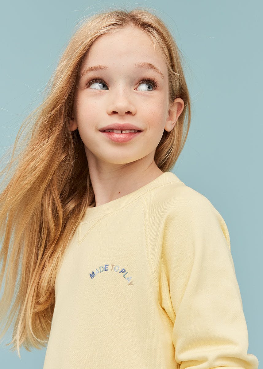 Sweatshirt