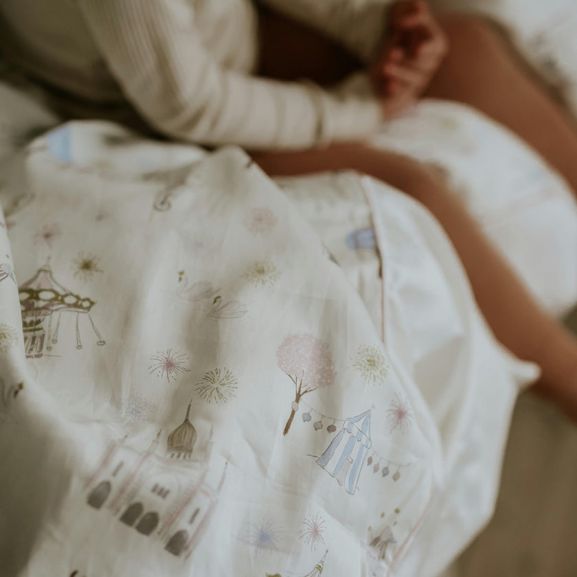 Adventures in Wonderland Baby Duvet Set