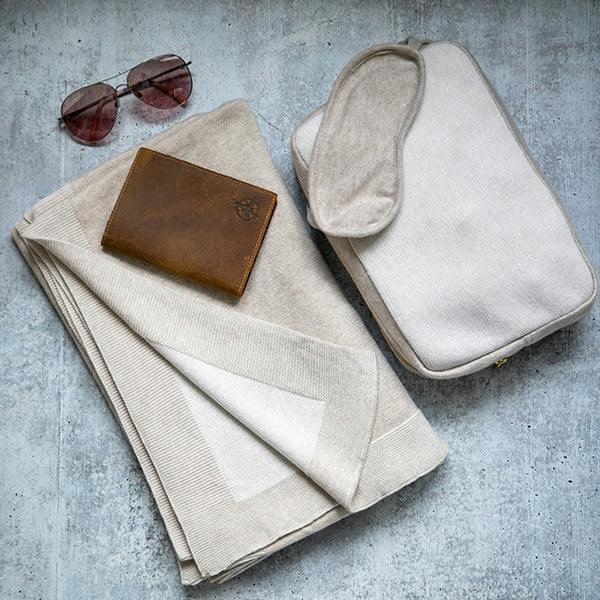 Reversible Solid Throw Set