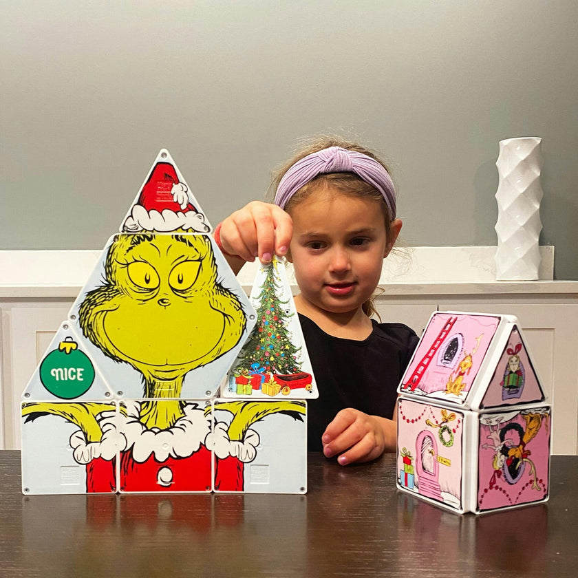 Dr. Seuss The Grinch Magna-Tiles Structure Set