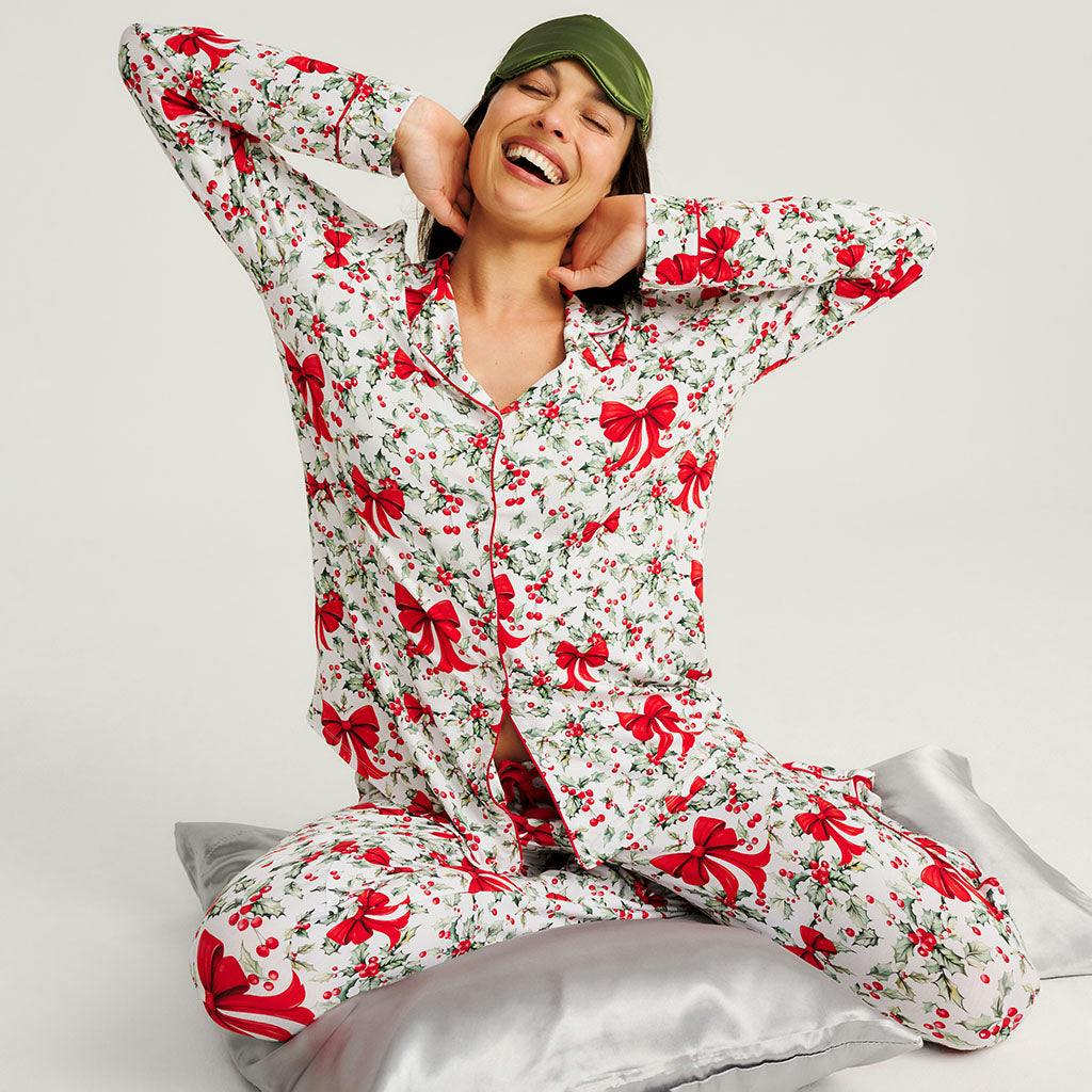 Happy Holly-days Women's Luxe Pajama Pant Set
