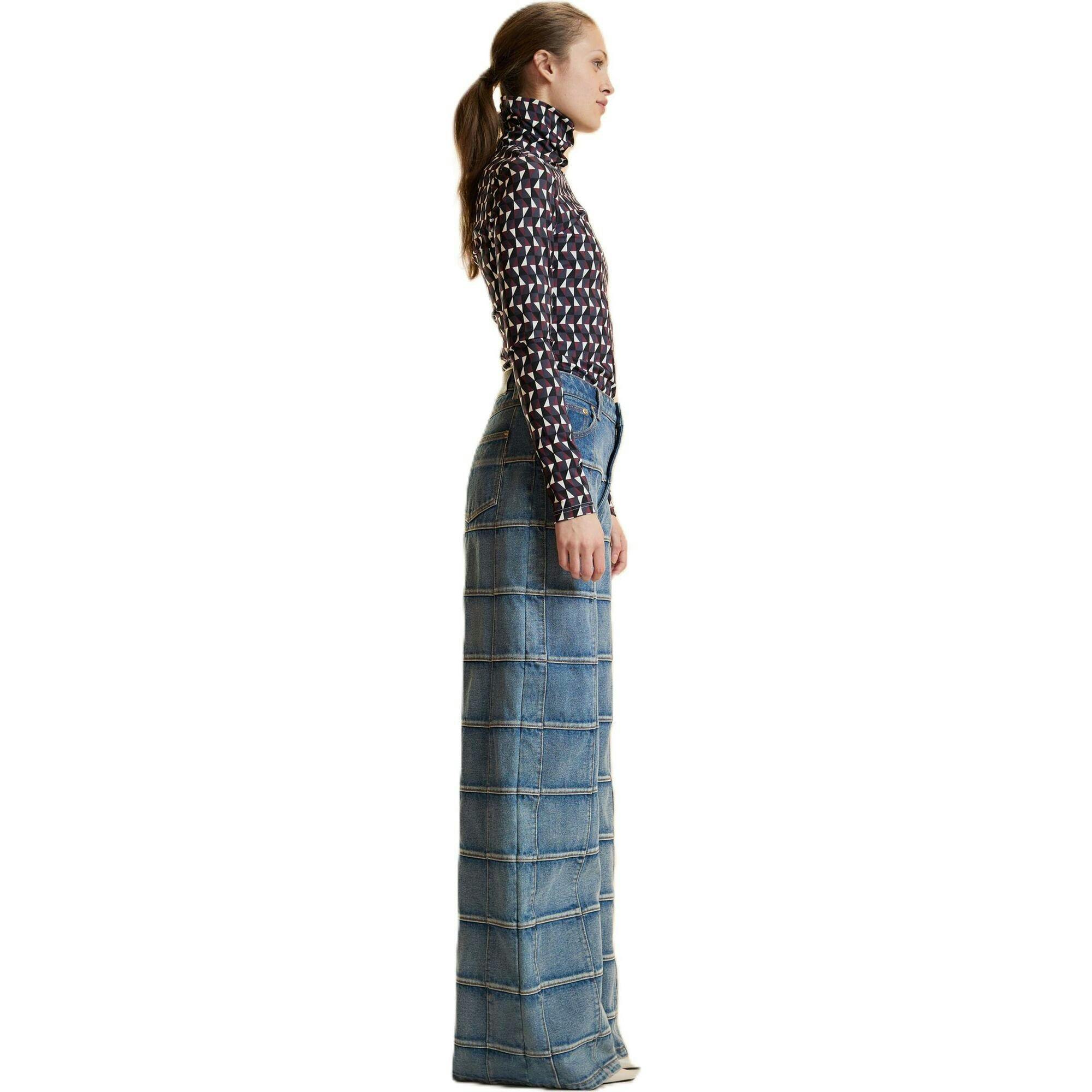 Art Nouveau Turtleneck