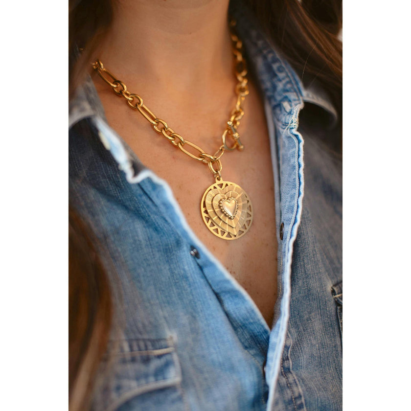 Amora Necklace
