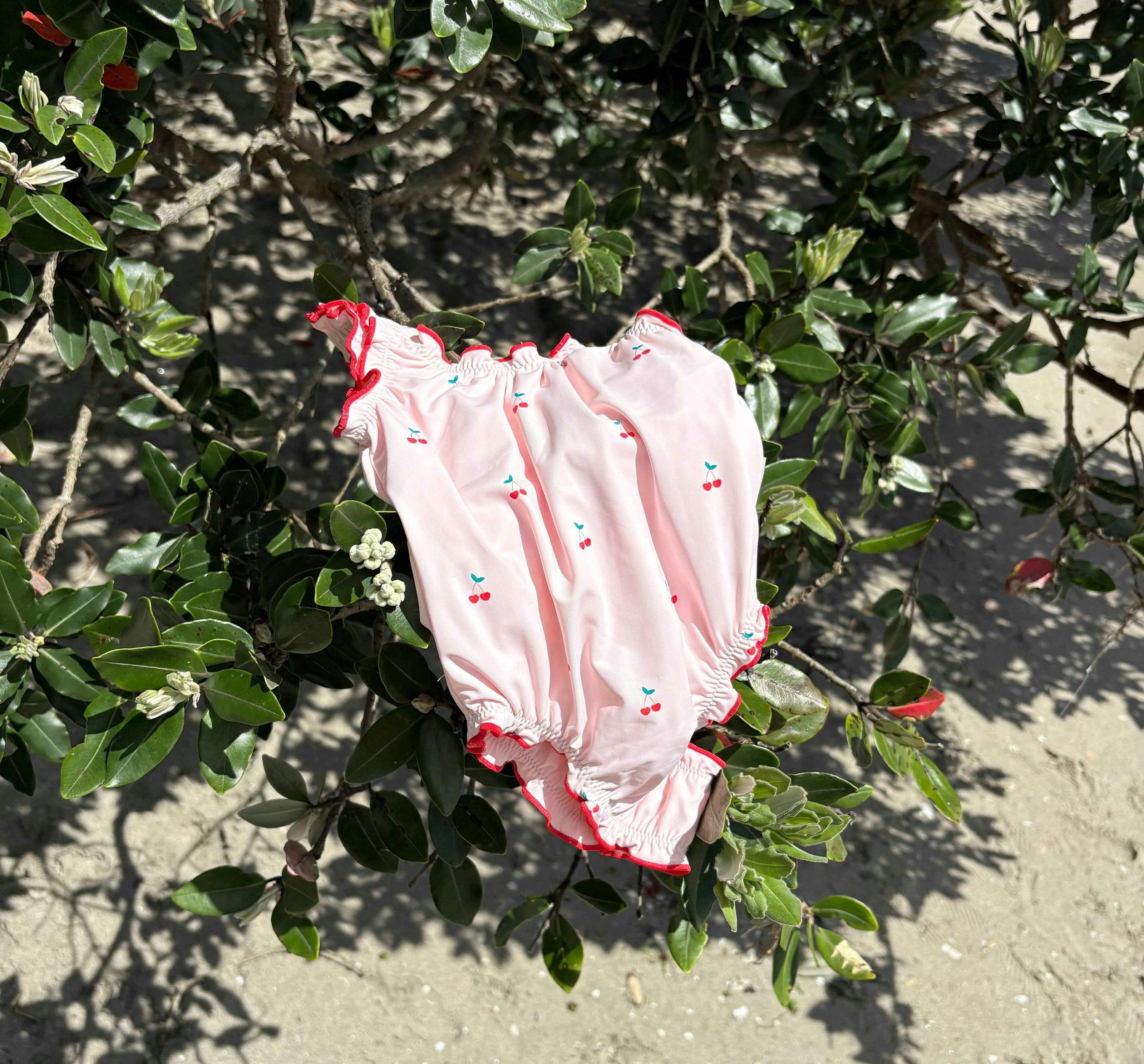 Gigi - Little Cherry