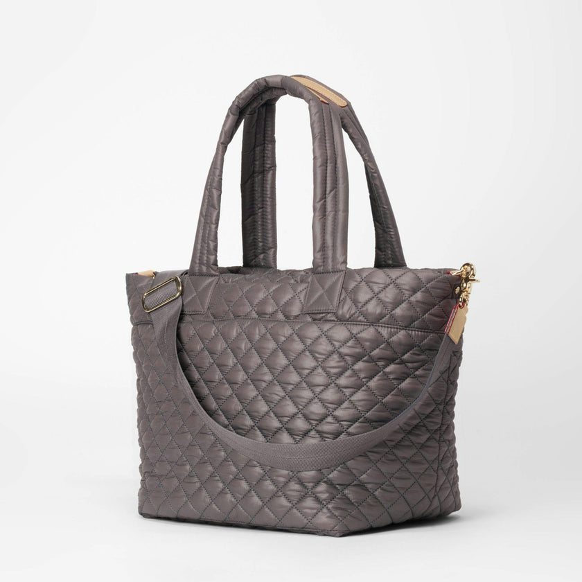 Magnet Medium Metro Tote Deluxe