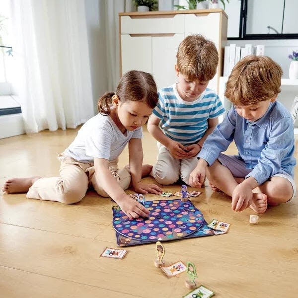 Hape: Planetary Pursuit - Chasing Board Game