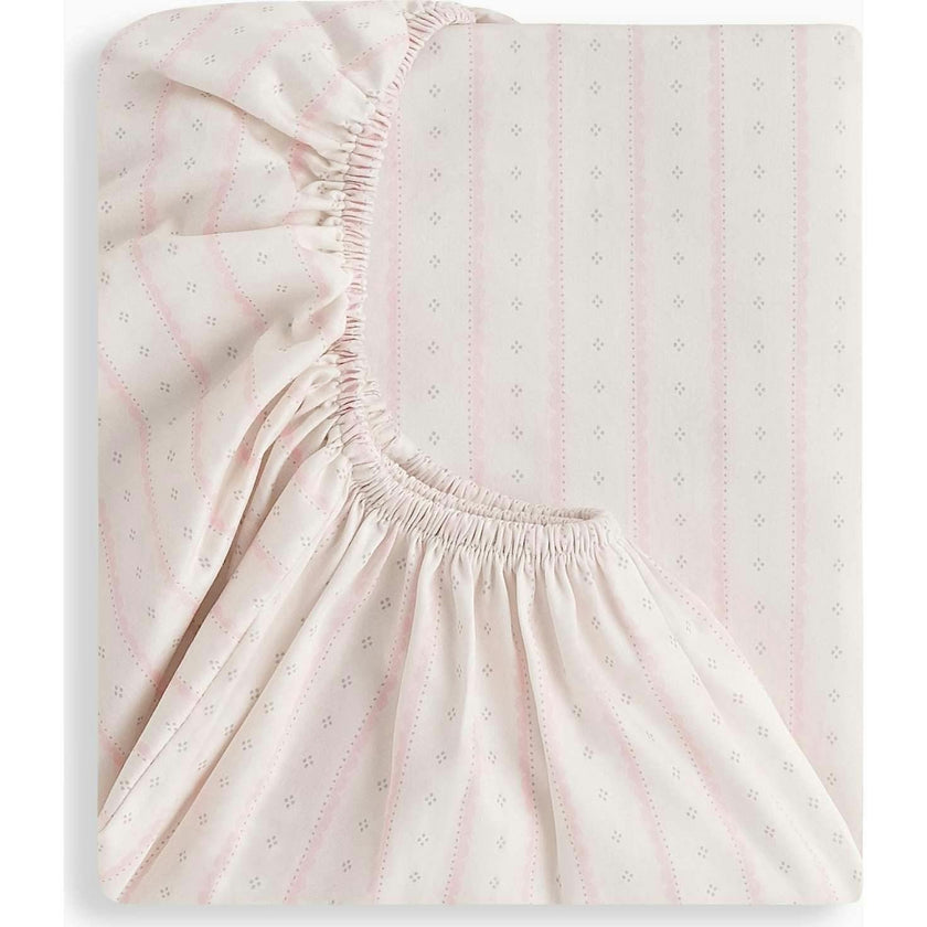 Petal Scallops Crib Sheet