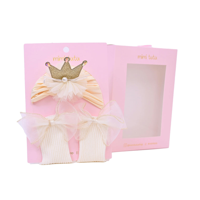 Crown & Bow Baby Hat Gift Set