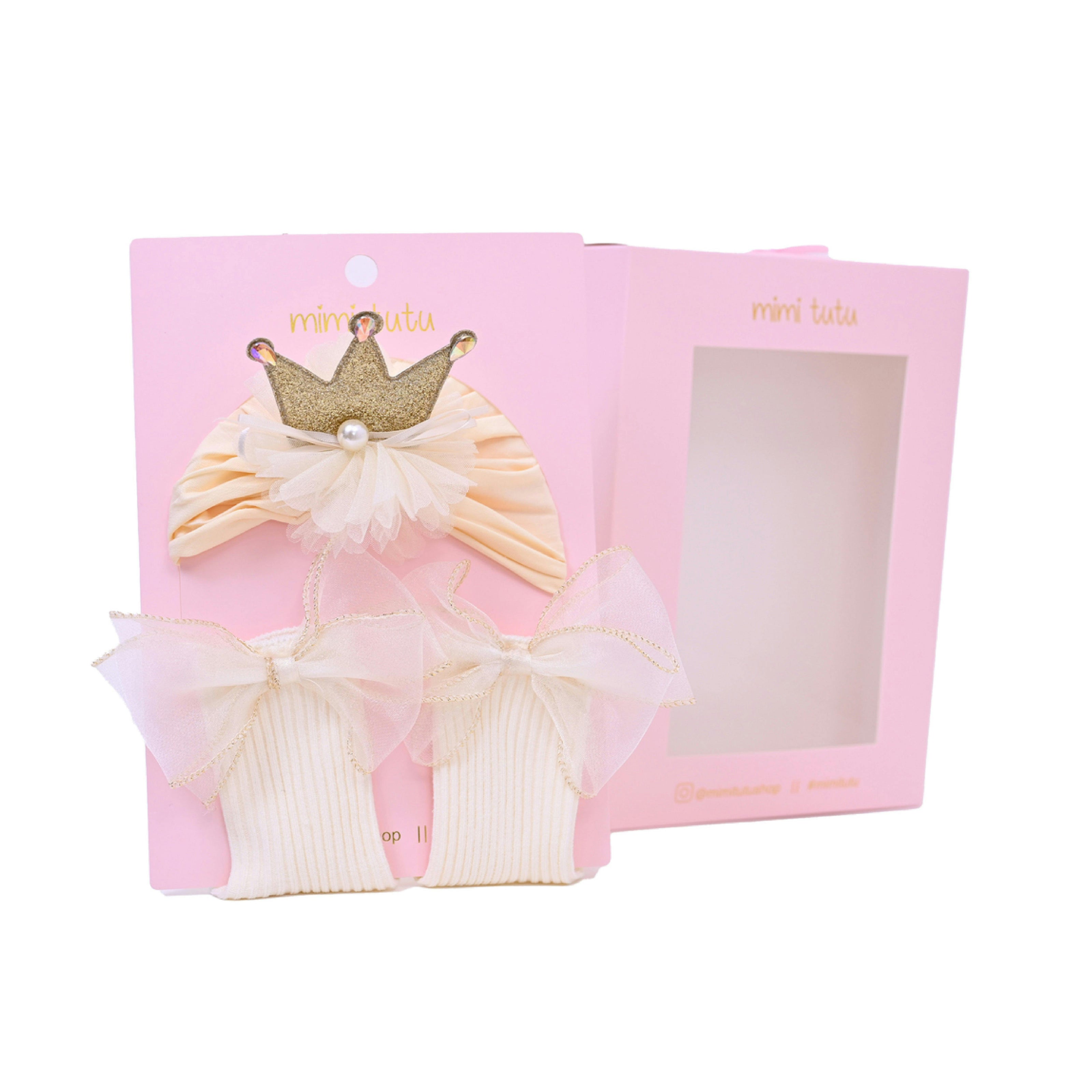 Crown & Bow Baby Hat Gift Set