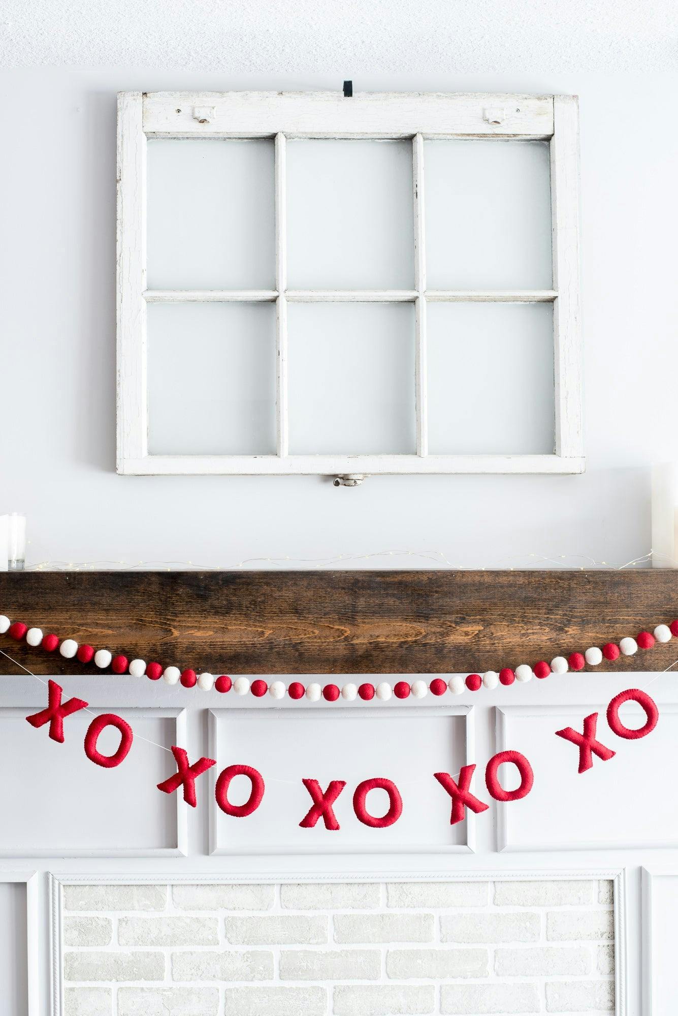 XOXO Banner (Red)