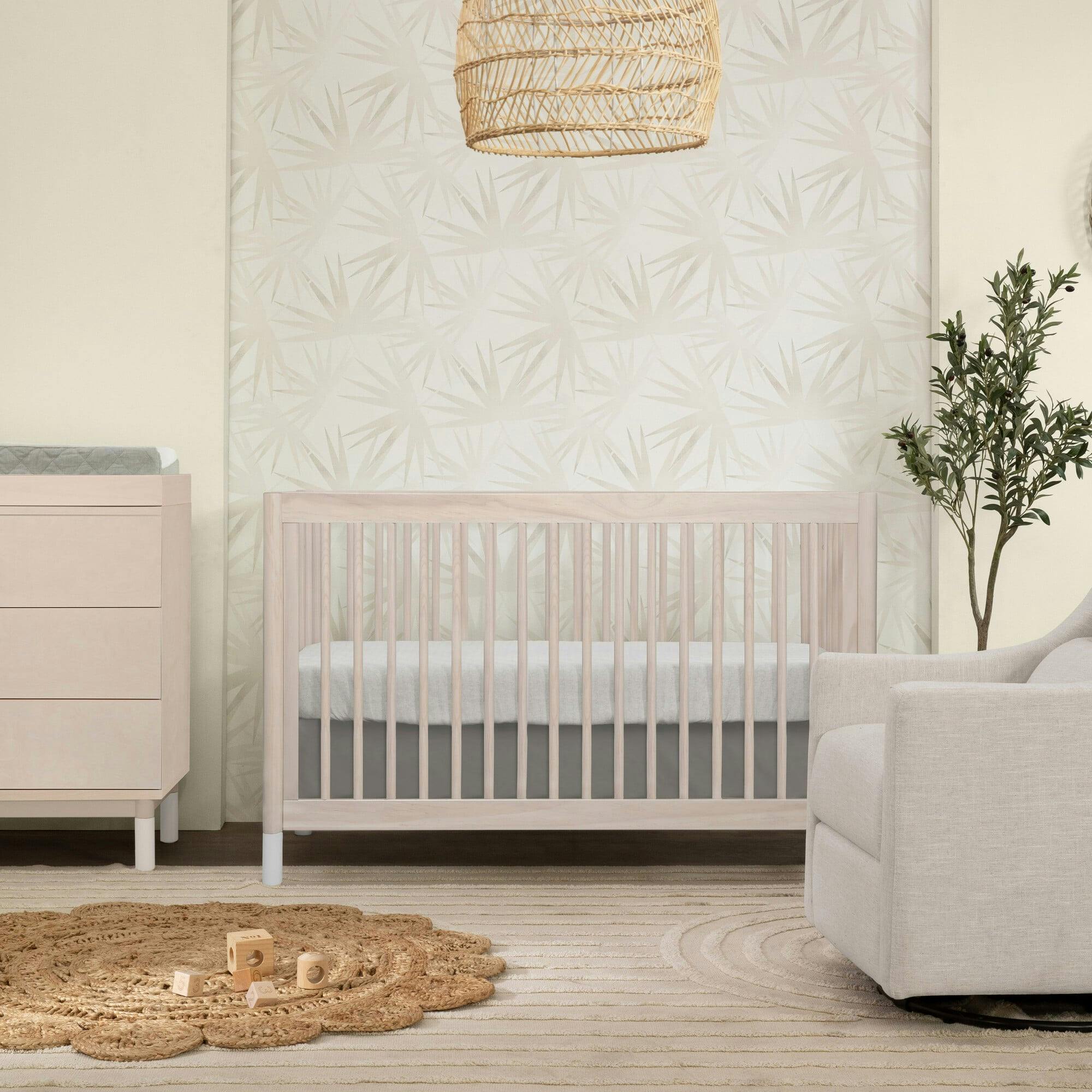 Gelato 4-in-1 Convertible Crib