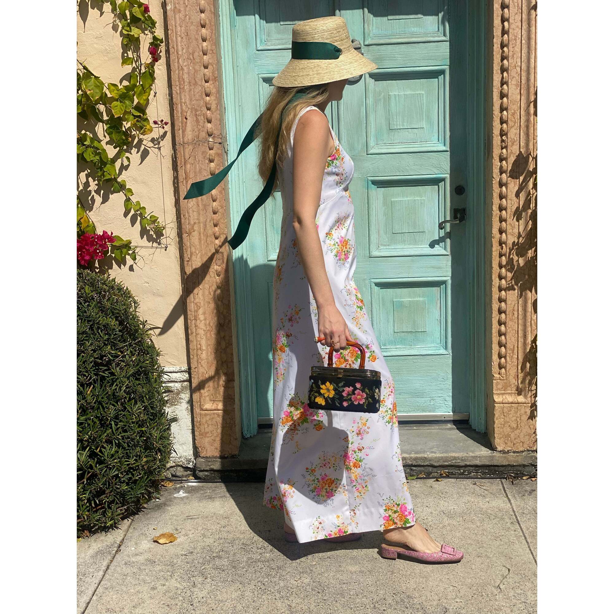Women's Clematis Wide & Short Brim Grosgrain Ribbon Bucket Hat