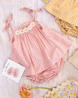 Crochet Daisy Set in Pink Gingham