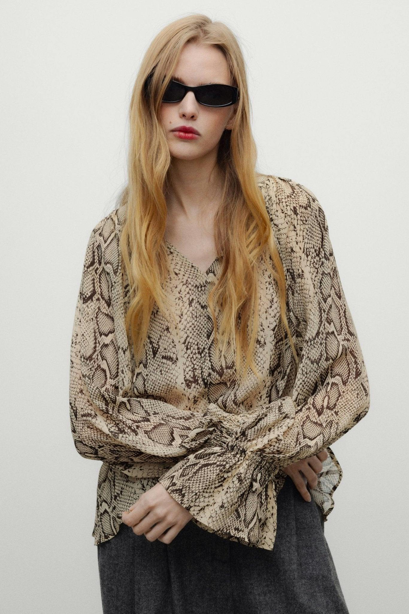 Isley Woman Blouse