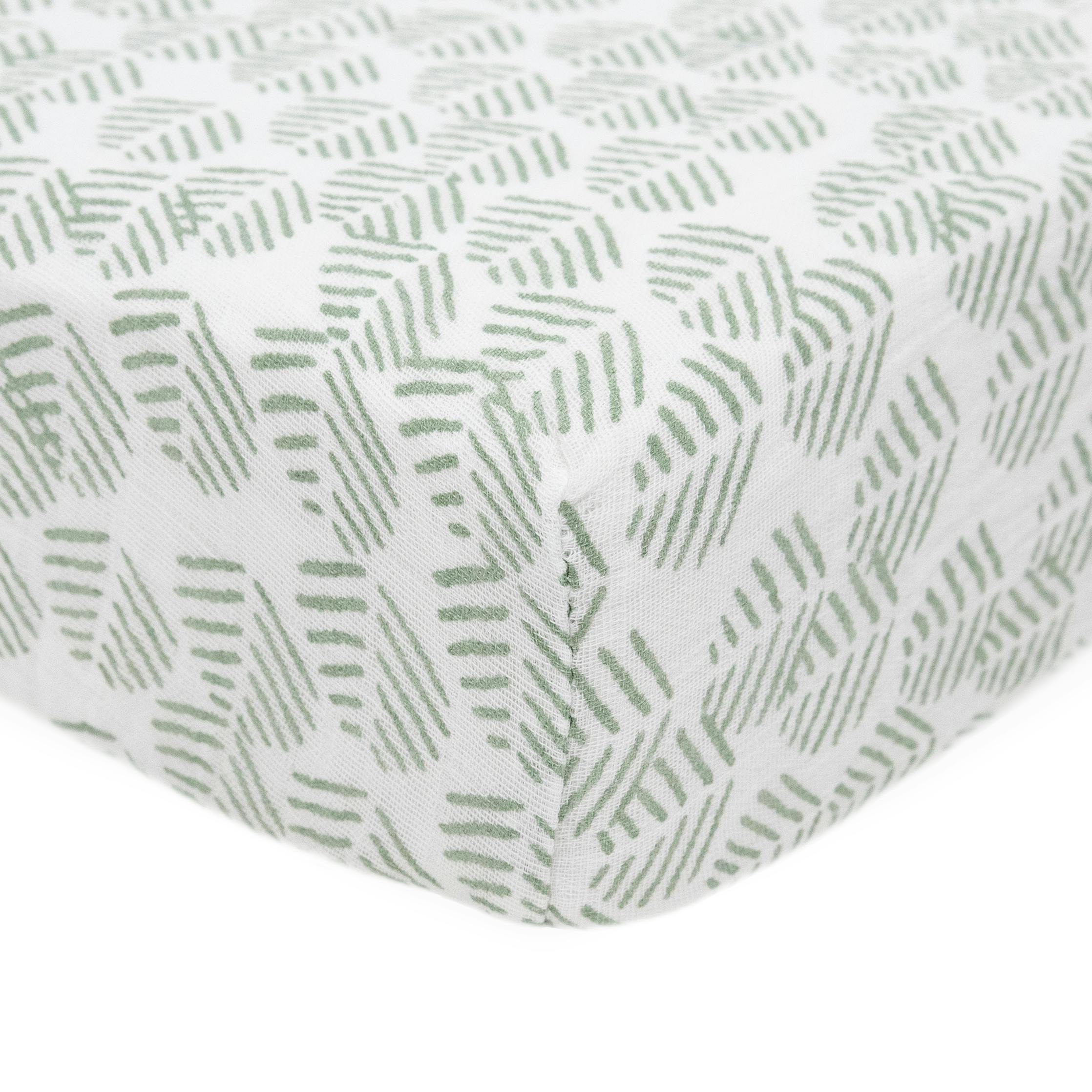 Cotton Muslin Crib Sheet - Leaf Motif