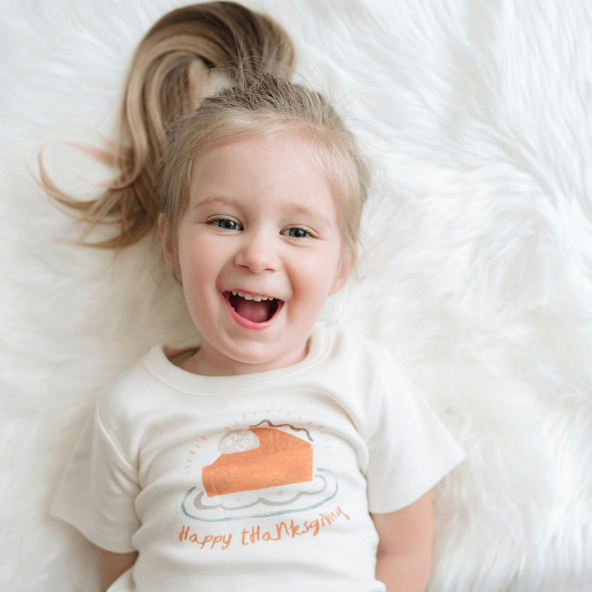 graphic tee | thanksgiving pie