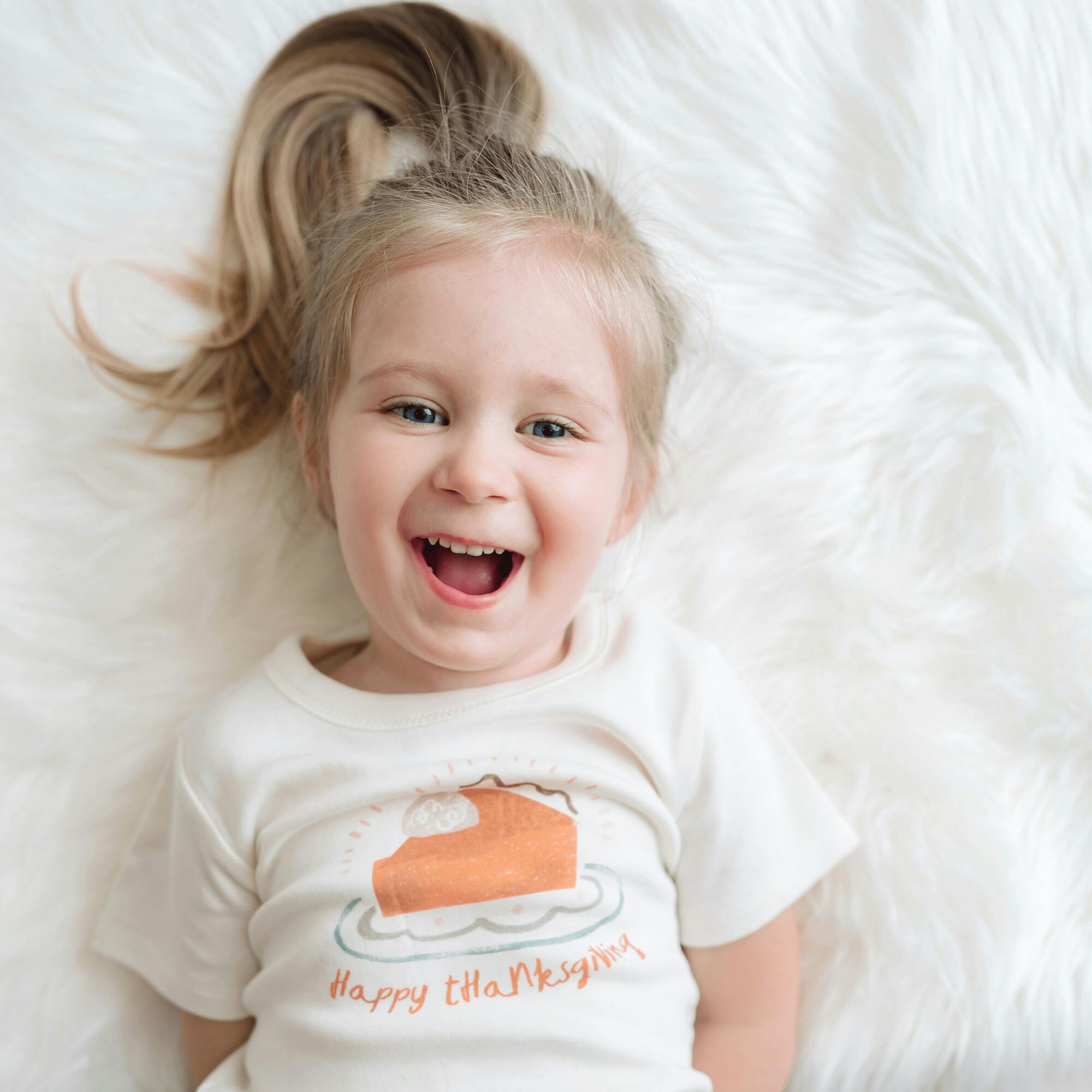 graphic tee | thanksgiving pie