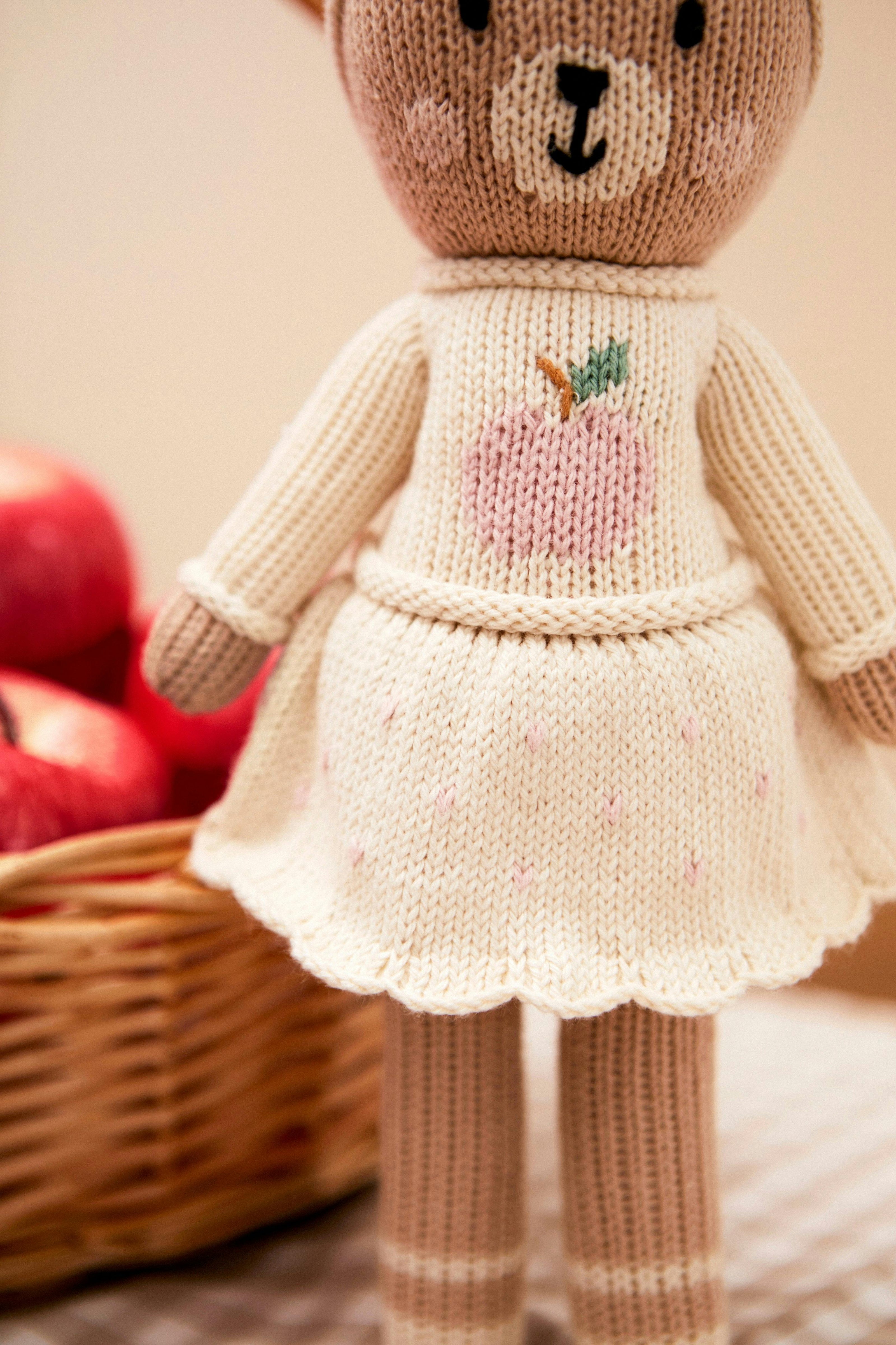 Emma the bear with apple 11