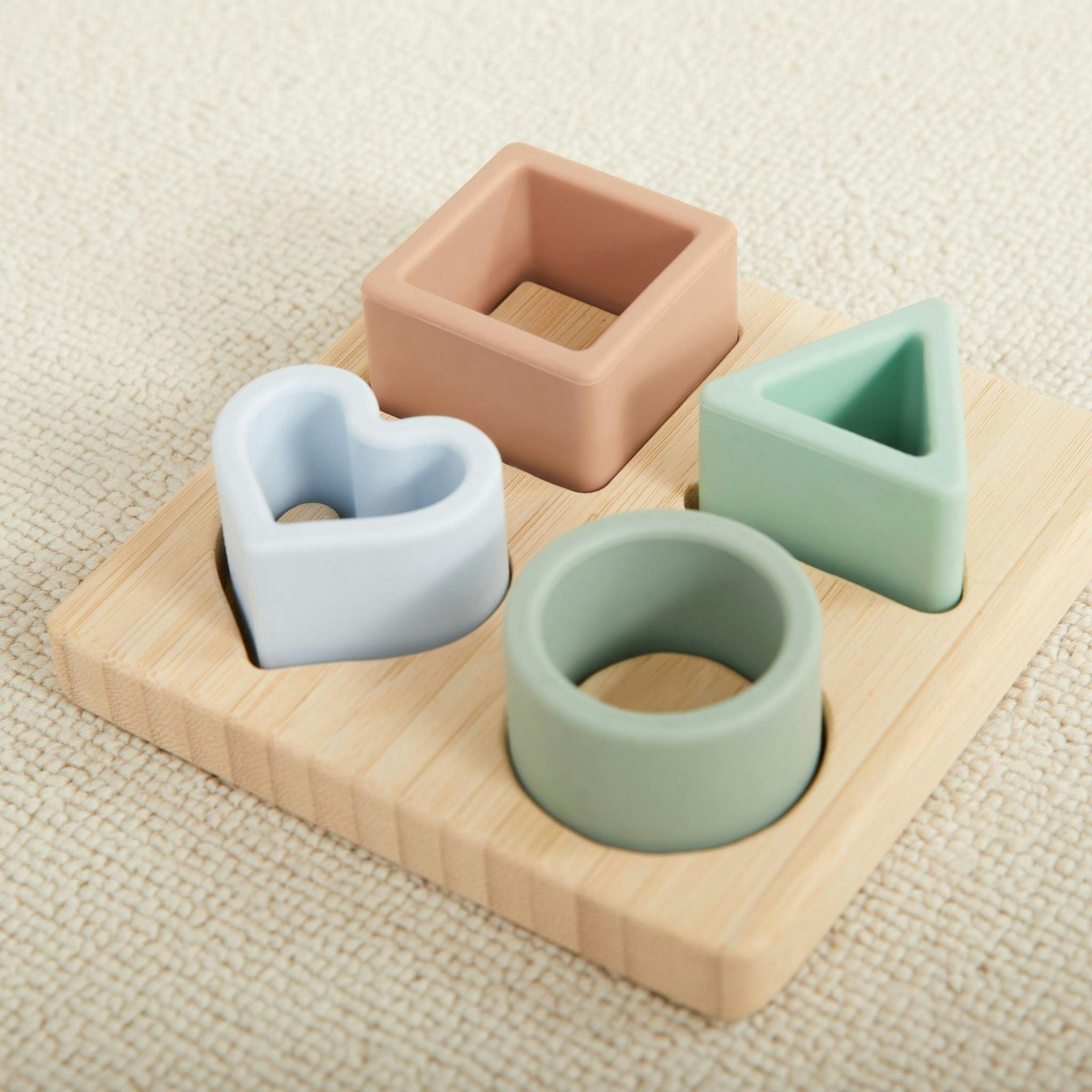 Hello Baby 6-9 Month Gift Set