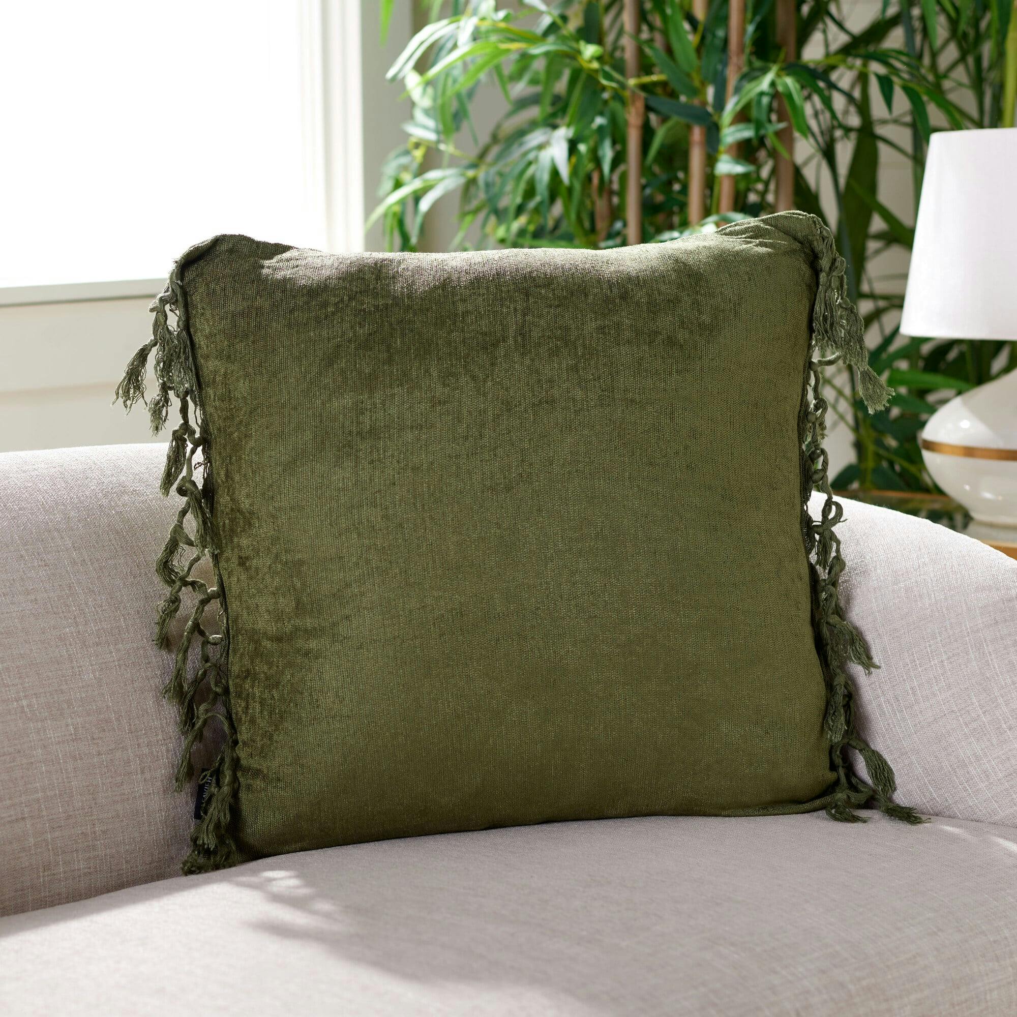 Dandria Pillow