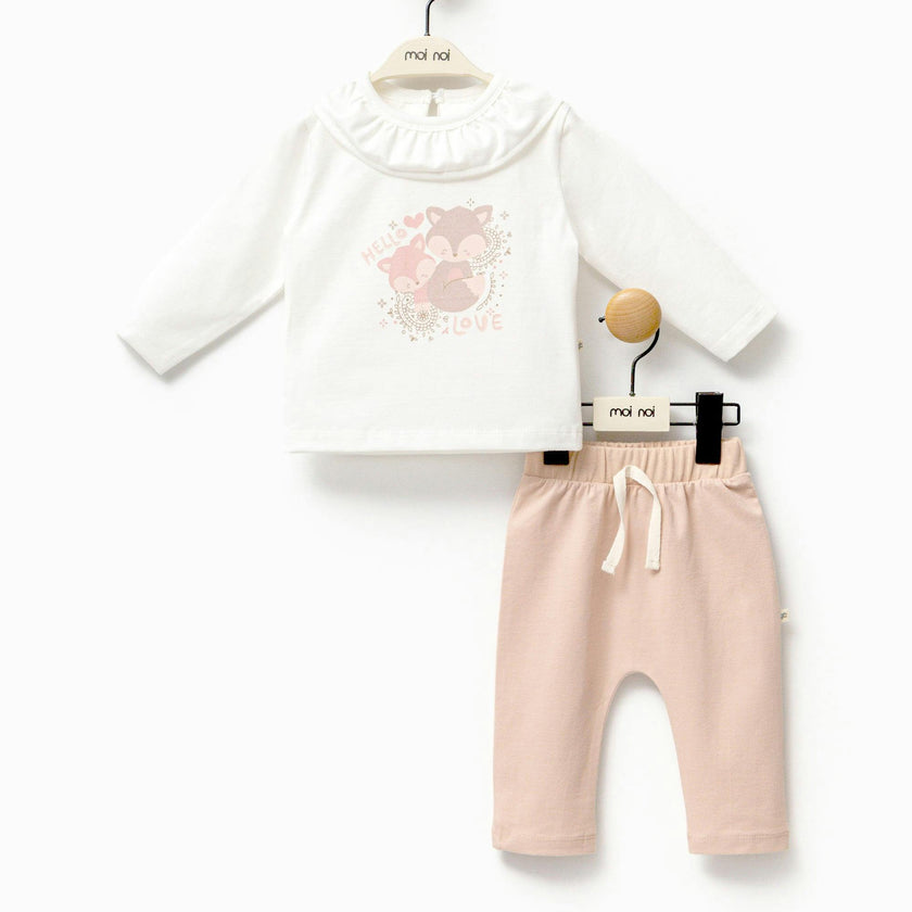 White Fox Graphic Outfit