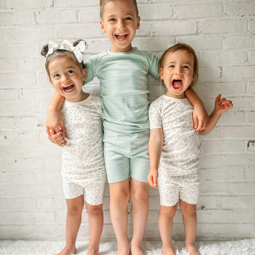 2-Piece Short Sleeve Jammie Set Wave Stripe / Rain