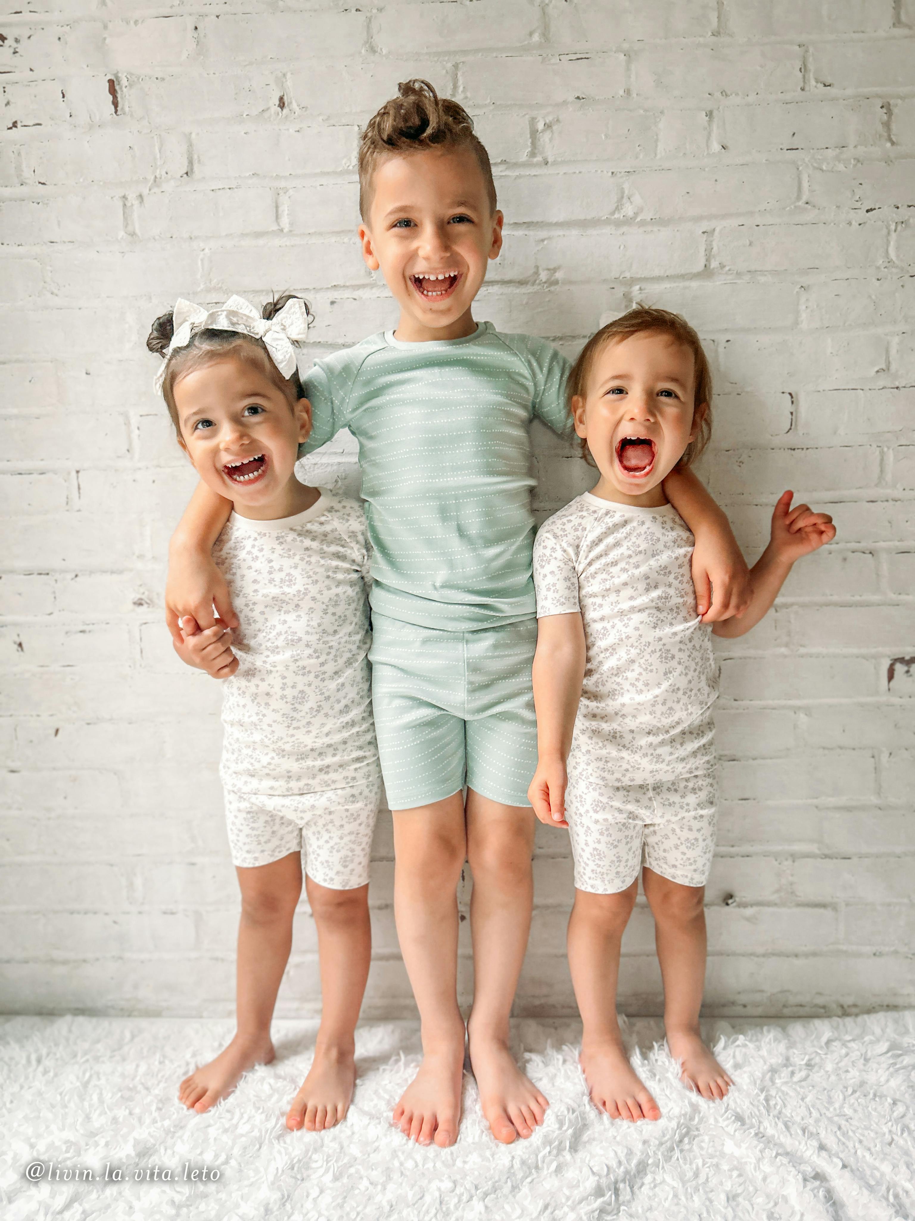 2-Piece Short Sleeve Jammie Set Wave Stripe / Rain