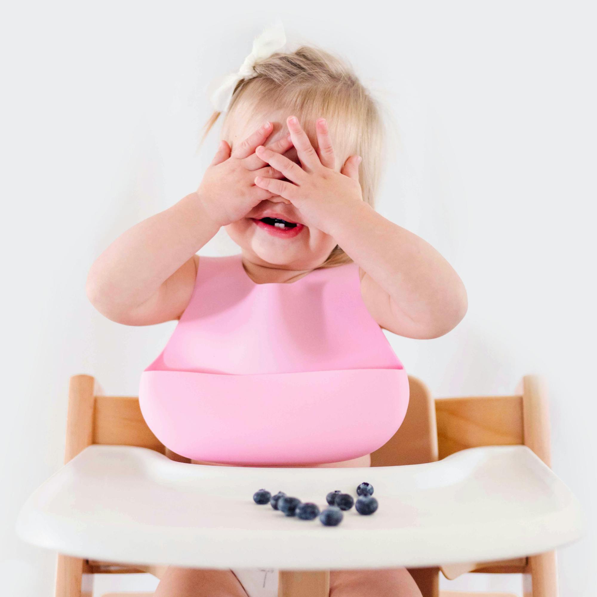 Magnetic Silicone Bib