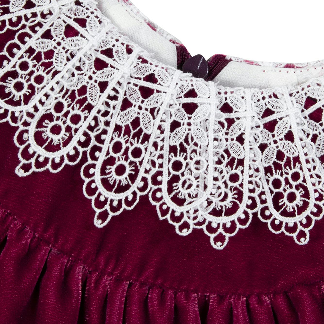 Dress With Lace Collar
