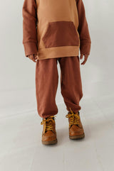 Boys Baggy Sweatpants in Rust