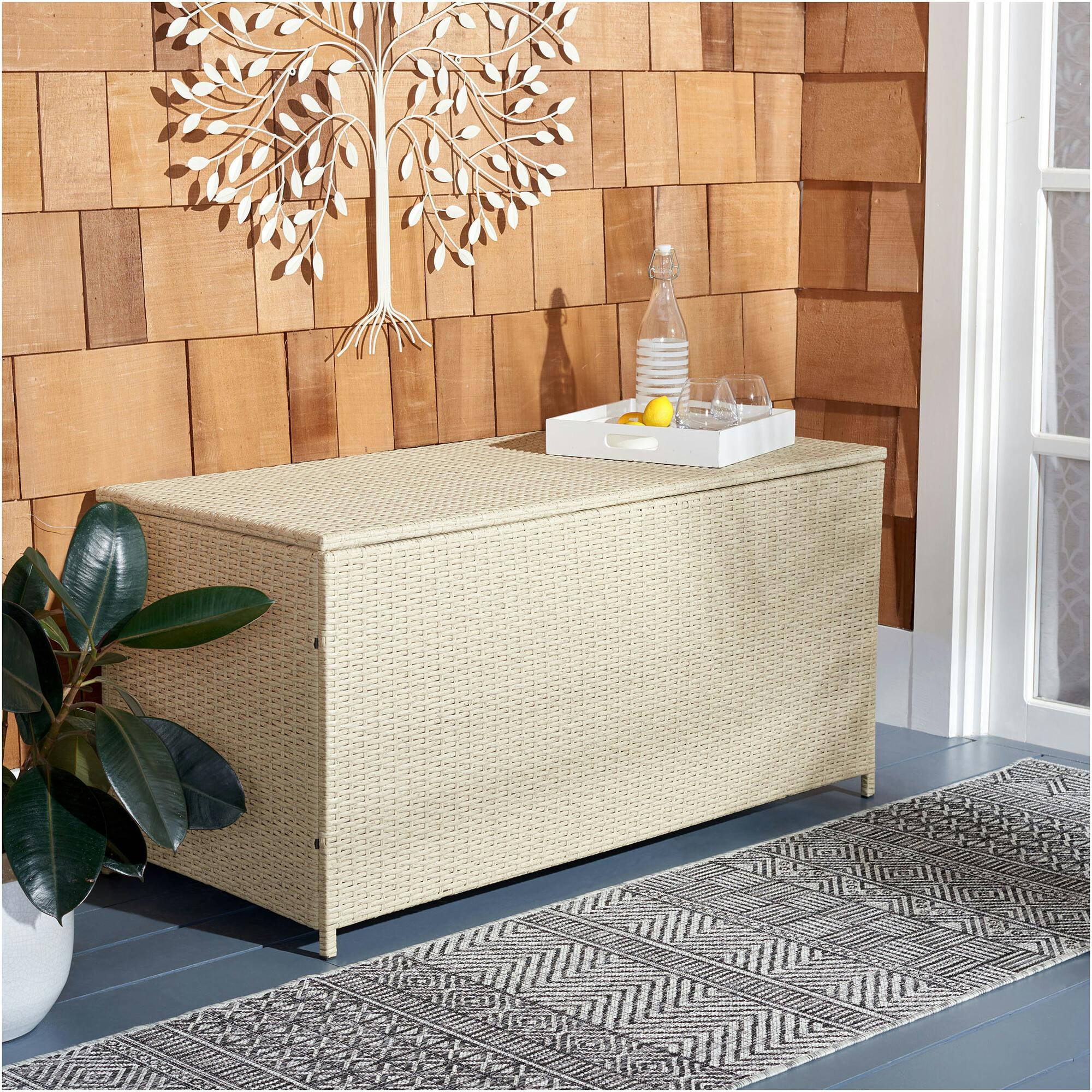 Oliveira Cushion Box